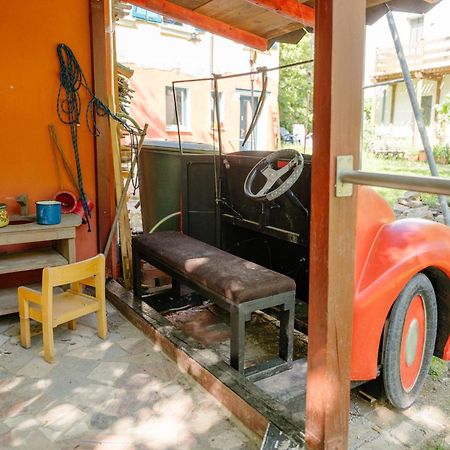 The Upholstery Tinyhouse Deluxe Eco Chalet Kreativ Citynah Chemnitz  Exteriér fotografie