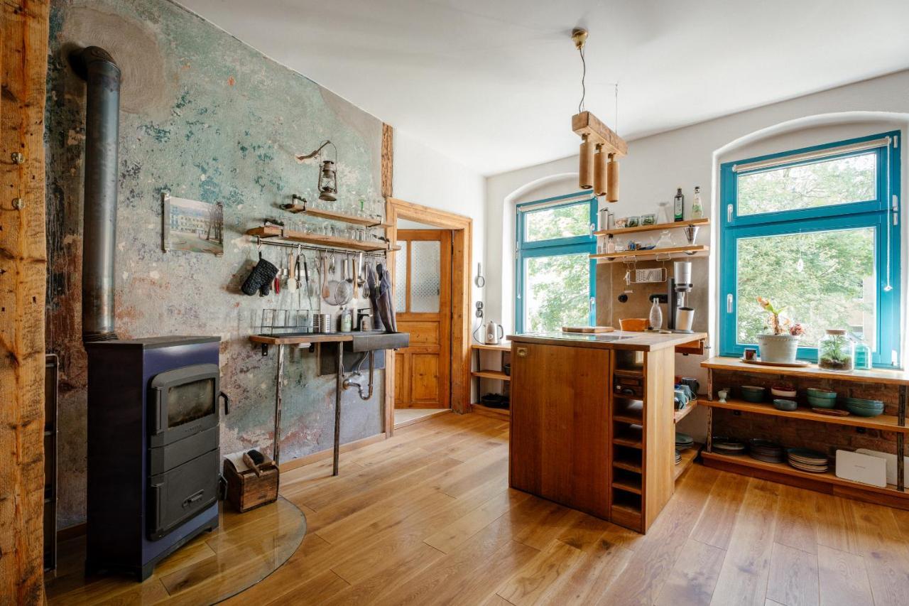 The Upholstery Tinyhouse Deluxe Eco Chalet Kreativ Citynah Chemnitz  Exteriér fotografie