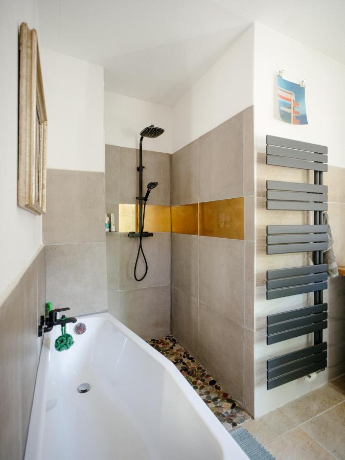 The Upholstery Tinyhouse Deluxe Eco Chalet Kreativ Citynah Chemnitz  Exteriér fotografie