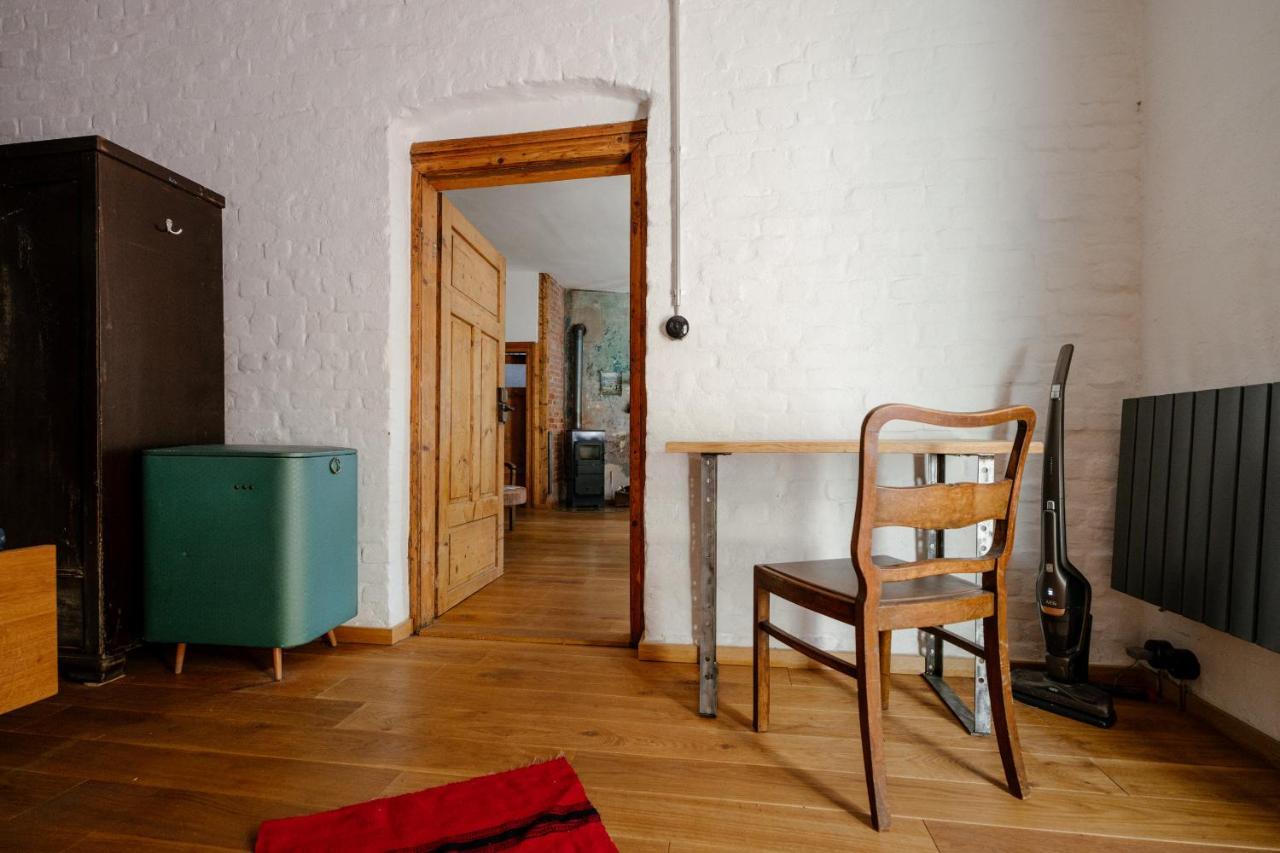 The Upholstery Tinyhouse Deluxe Eco Chalet Kreativ Citynah Chemnitz  Exteriér fotografie