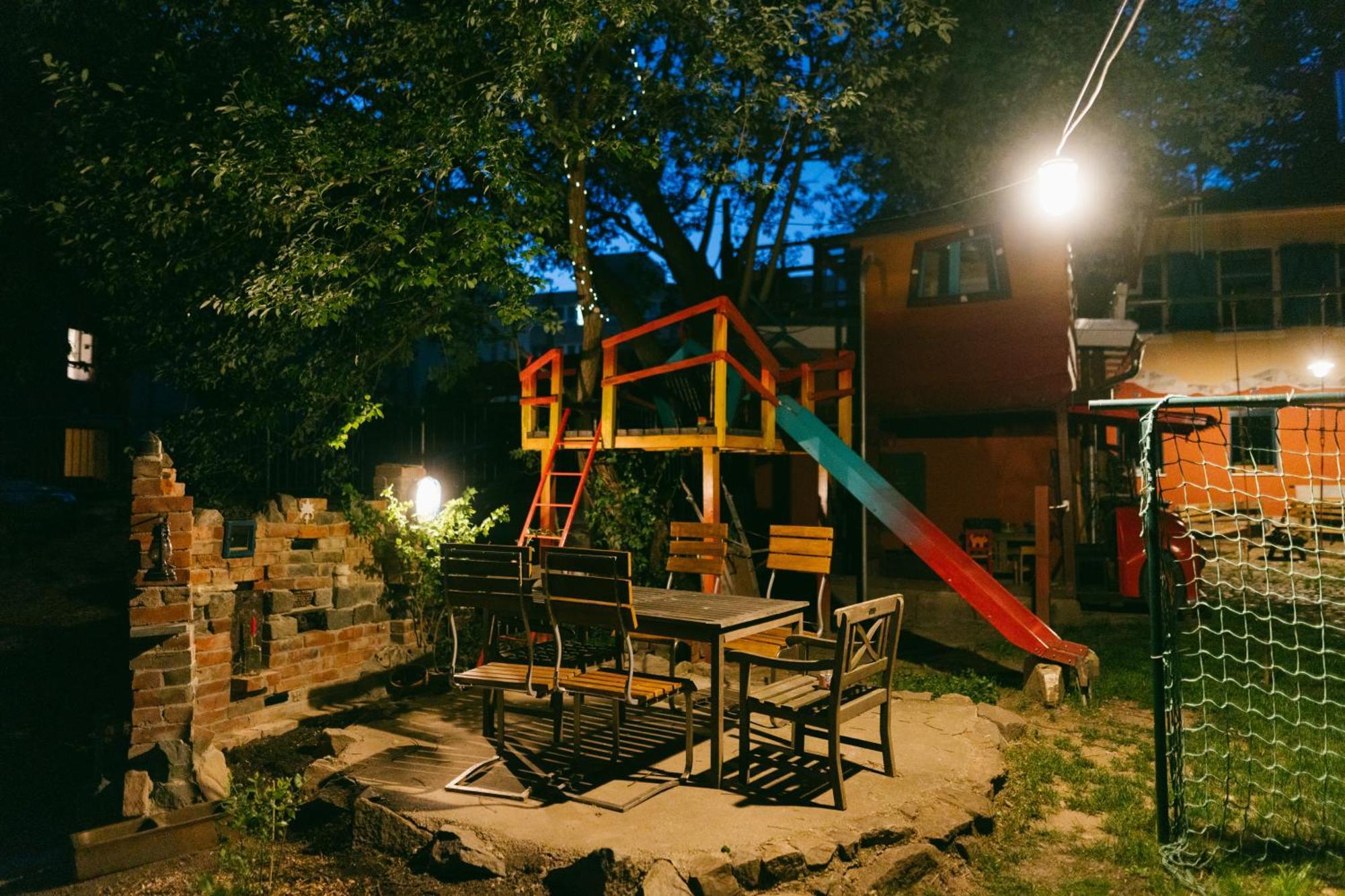 The Upholstery Tinyhouse Deluxe Eco Chalet Kreativ Citynah Chemnitz  Exteriér fotografie